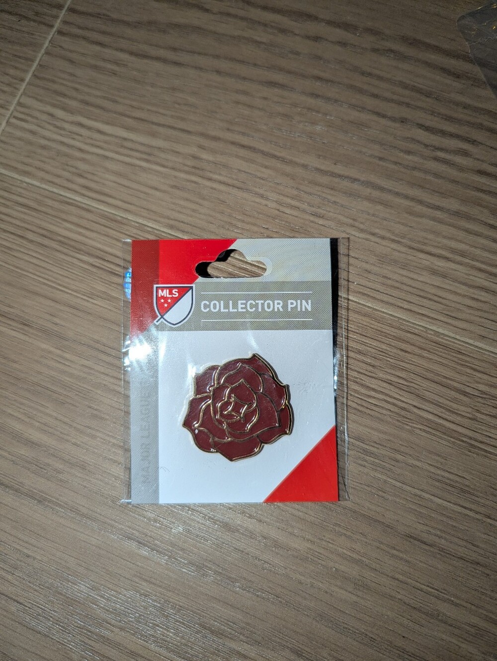 NWT LA Galaxy pin rose Rivalry at the Rose Bowl collector New